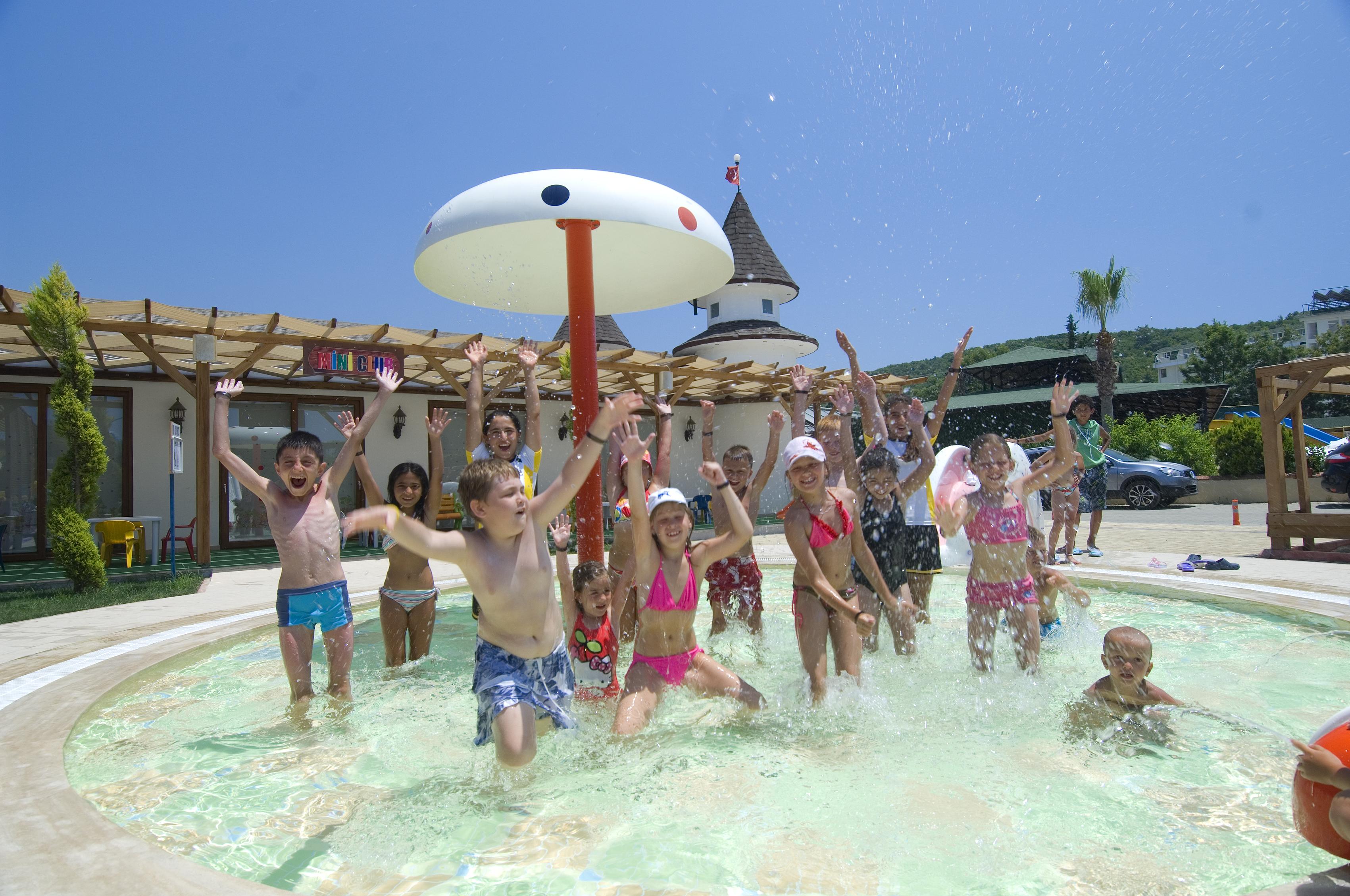 Beach Club Doganay Hotel Konakli Ngoại thất bức ảnh