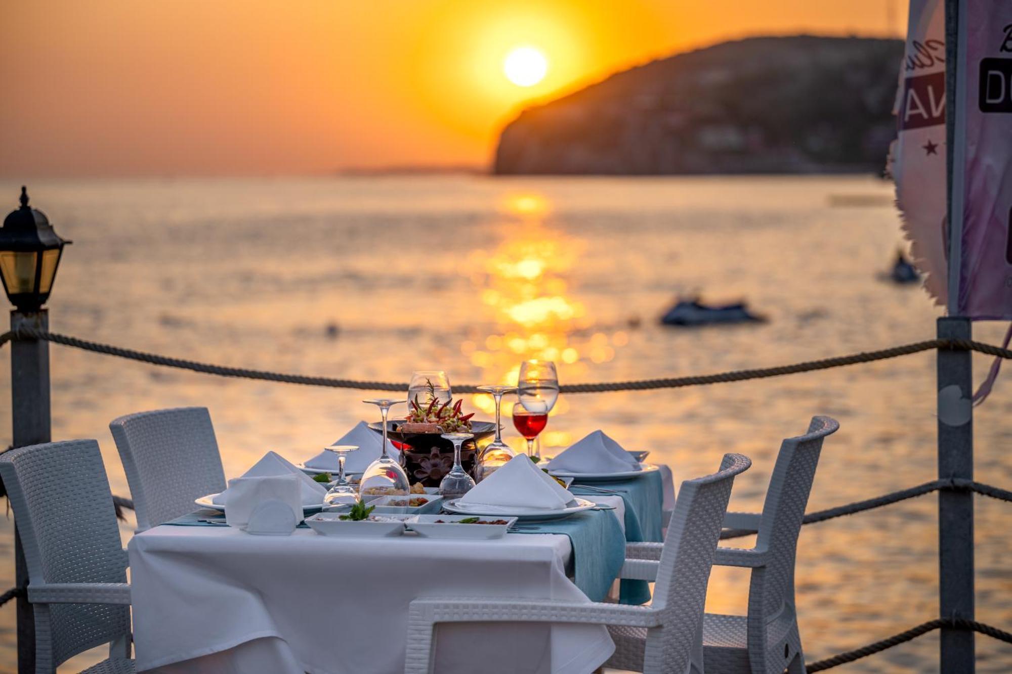 Beach Club Doganay Hotel Konakli Ngoại thất bức ảnh